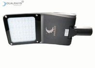 Série 180W de Dualrays S4 5 ans de la garantie LED de réverbère extérieur traitement sans heurt et brillant d'IP66